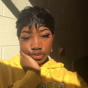 Meet your Posher, Bianca